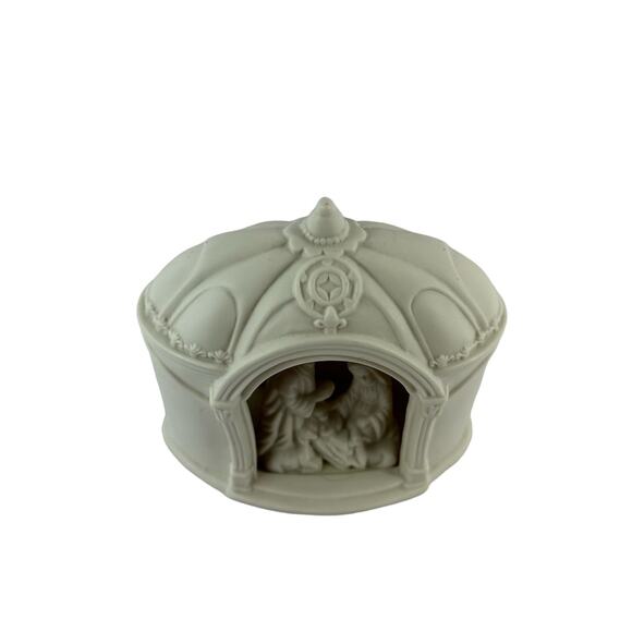 Nativity Scene Figurine Dome Shaped Christmas Decoration Religious Decor no ligh - Picture 9 of 10